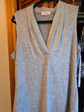 Calvin Klein Light Gray Sleeveless V-Neck Tank Top